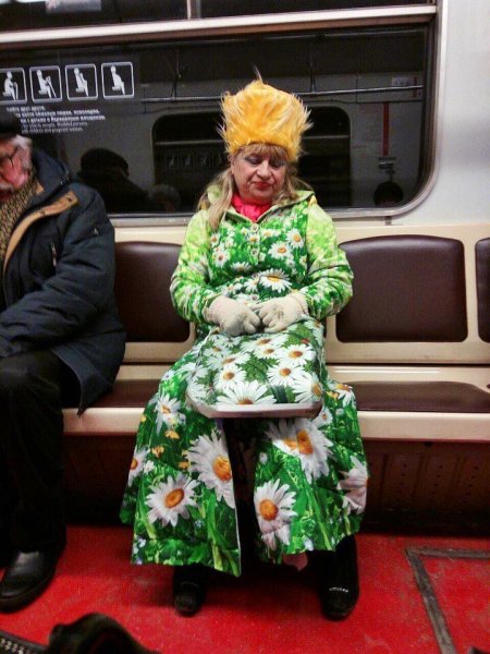 Лето в метро катается