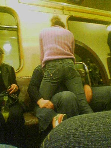 До метро покататься