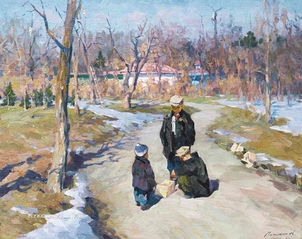 Дети в садике на прогулке