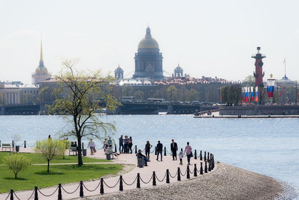 Питер Весна на Неве