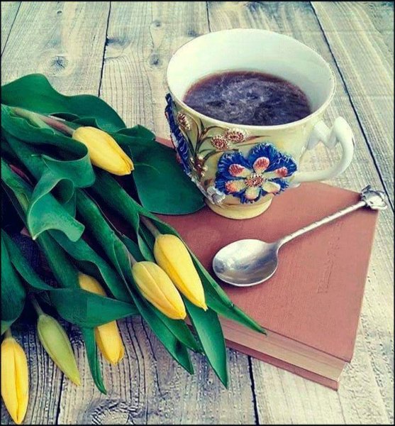 Весенняя композиция в лейке