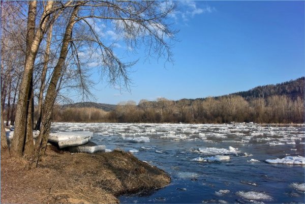 Река (ранняя Весна) Исаак