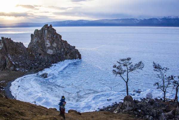 Байкал весной