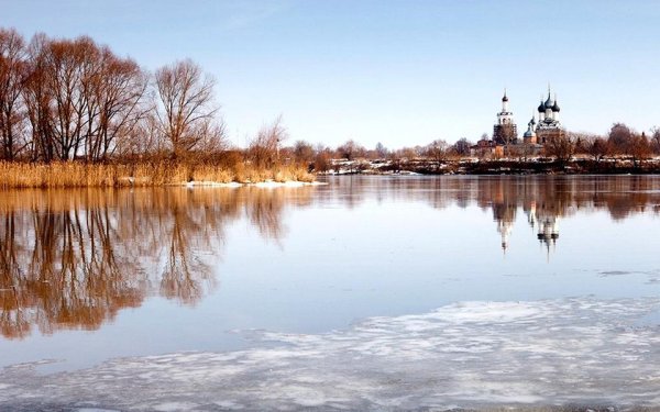 Город Рязань весной