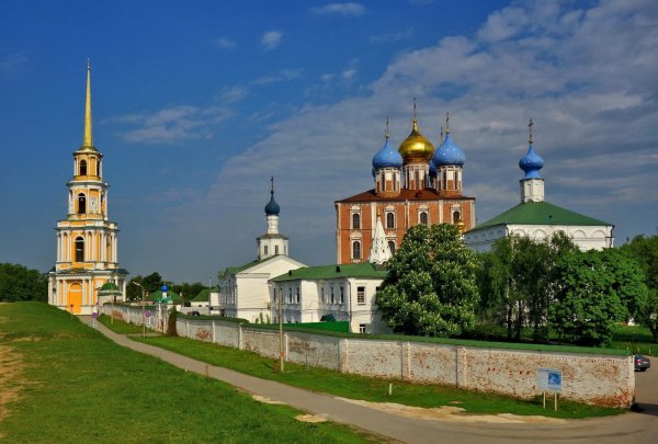 Город Иваново весной