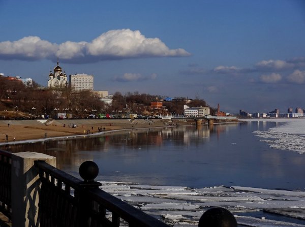 Ледоход в Хабаровске 2020