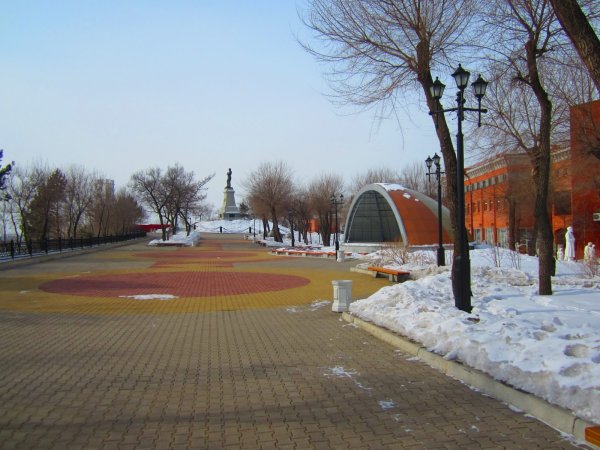 Набережная Хабаровск Весна