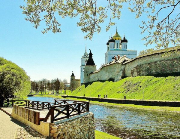 Псков-Изборск-Печоры тур