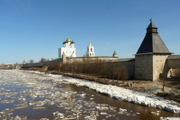 Зимний храм во Пскове