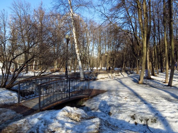 Ранняя Весна в парке