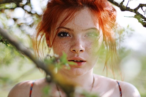 Весенние рыжие девочки