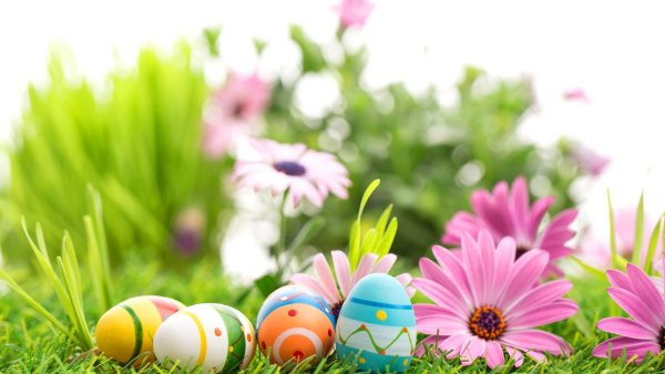 Пасхальная открытка в нежных тонах