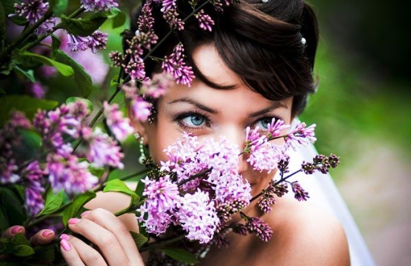 Весна влюбленные