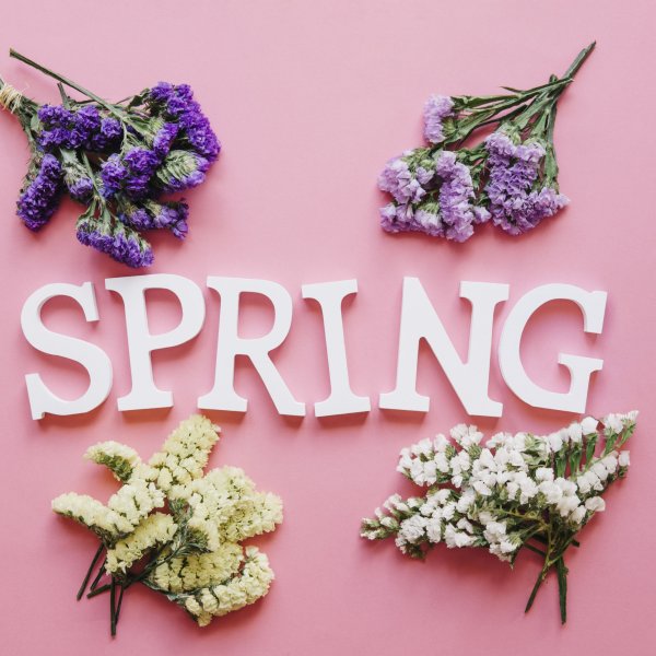 Hello Spring надпись