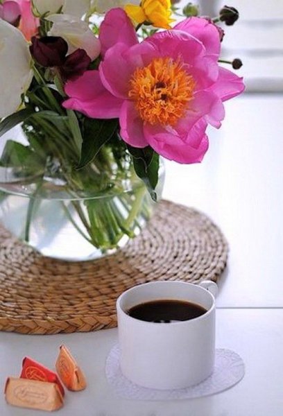Тюльпаны и кофе