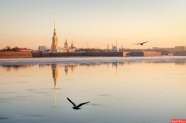 Сквер у Казанского собора в Санкт-Петербурге