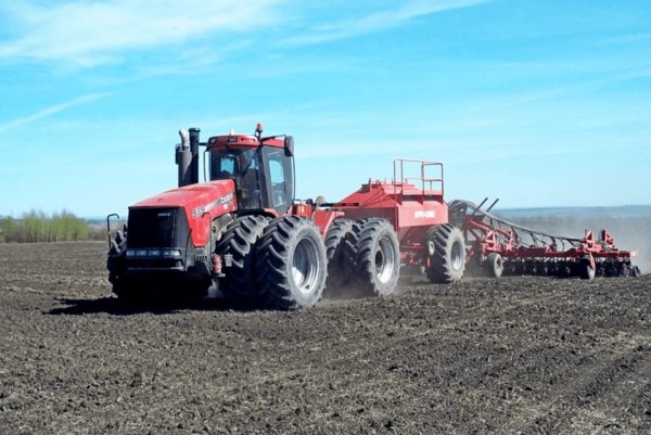 Трактор посевная