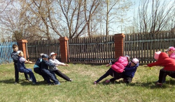 Весенние игры