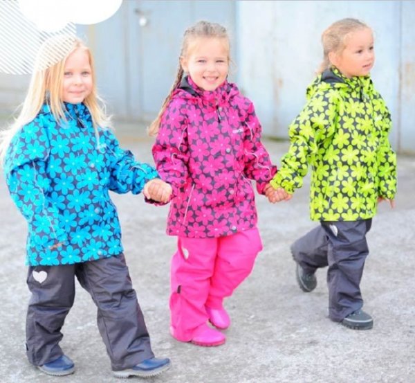 Детский стильный одежды