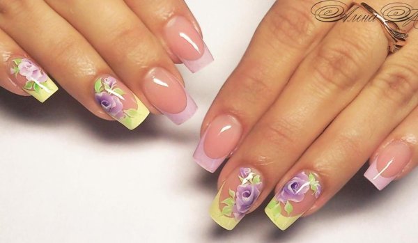 Весенний френч на ногтях
