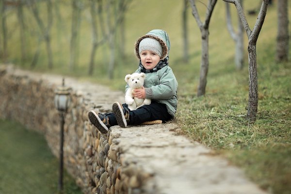 Весенние игры для детей на улице