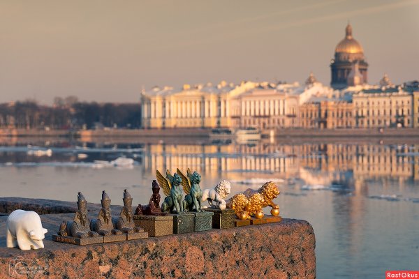 Санкт-Петербург в апреле