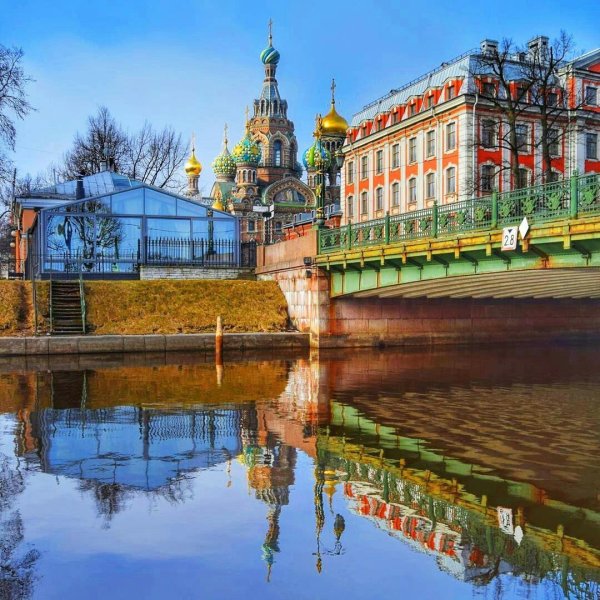 Смольный собор весенний Петербург