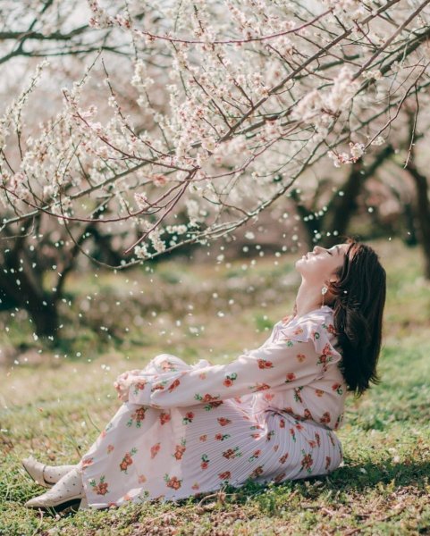 Девушка весной