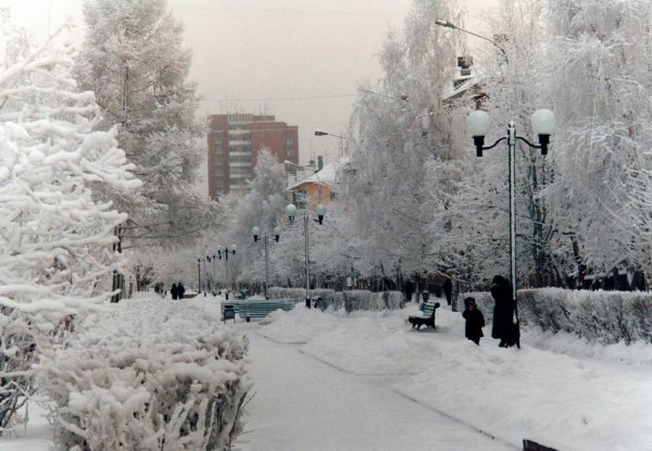 Город Братск зимой