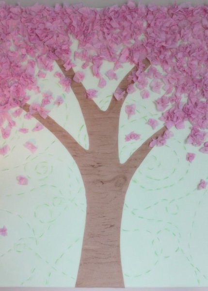 Весеннее дерево из цветной бумаги
