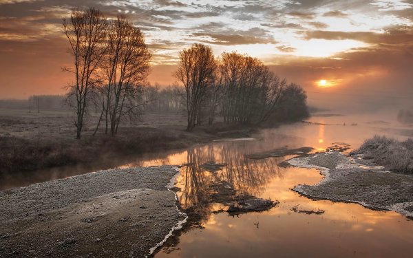 Поздняя осень речка
