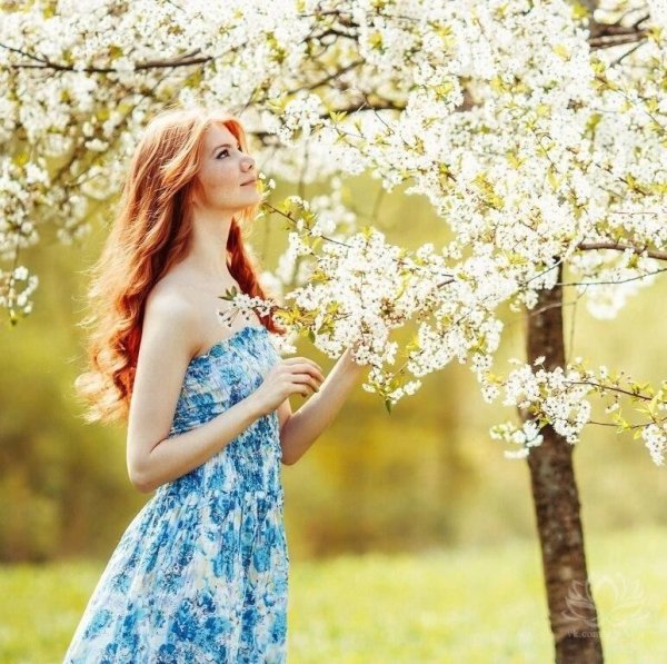 Девушка весной
