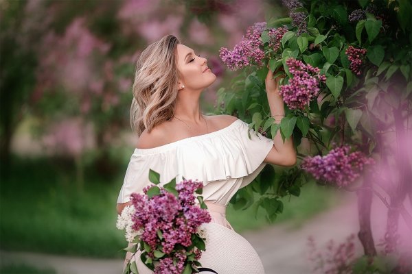 Фотосессия в сирени