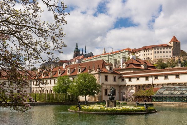 Прага Чехия весной