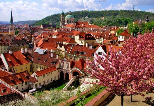 Прага в мае фото