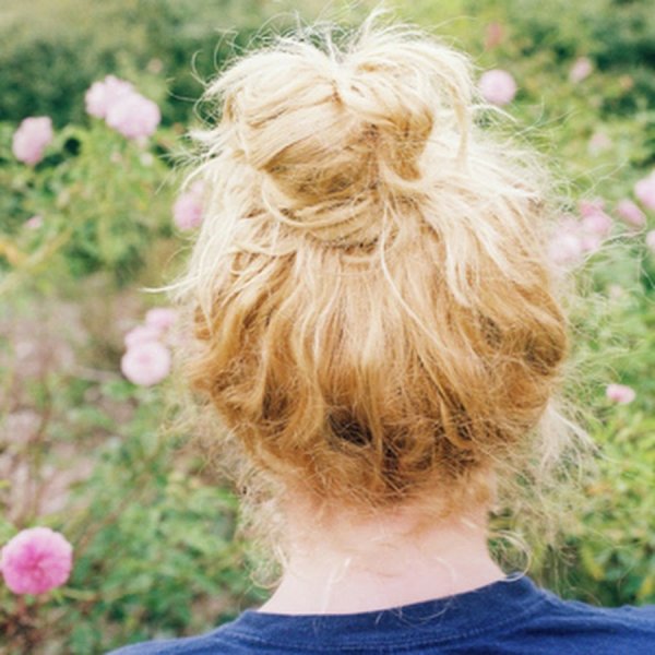 Блондинка со спины