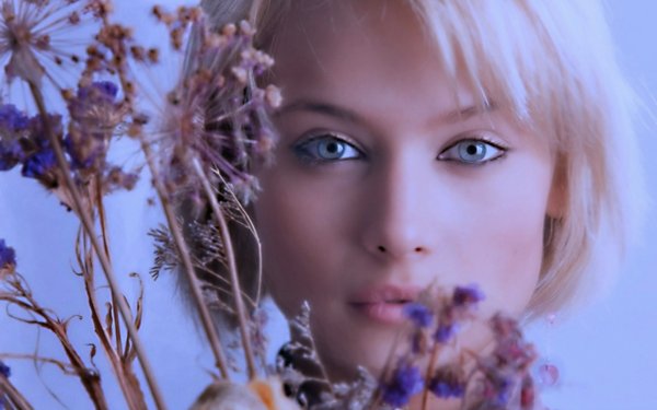 Международный день зеленых глаз