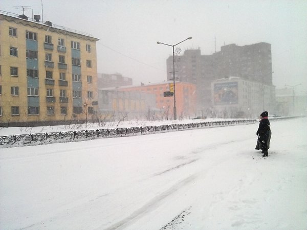 Весенний снег в Норильске
