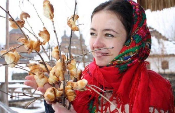 Художник Елена Уварова русские народные