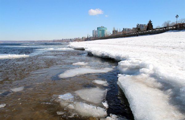 Ранняя Весна в городе