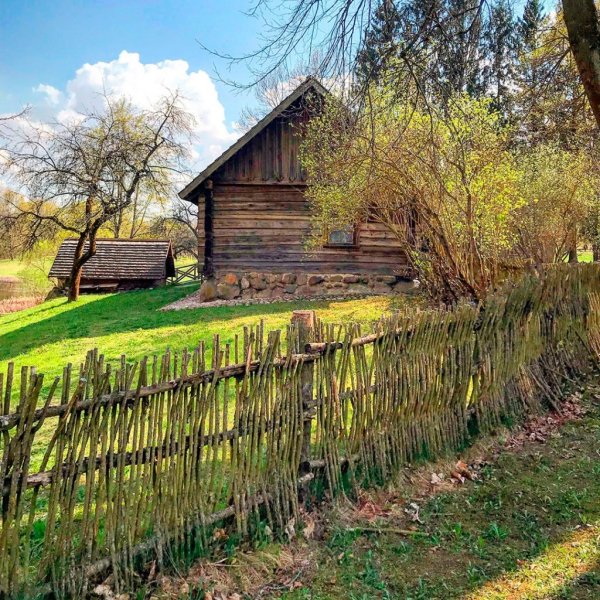 Деревенский домик