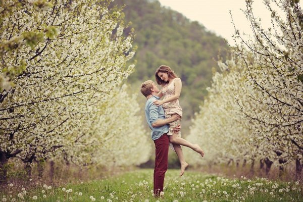 Пара весной