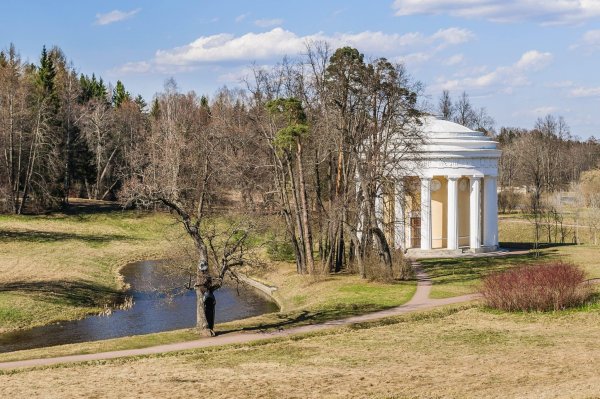 Павловск Весна