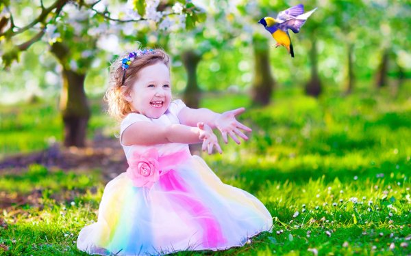 Весенние забавы детей