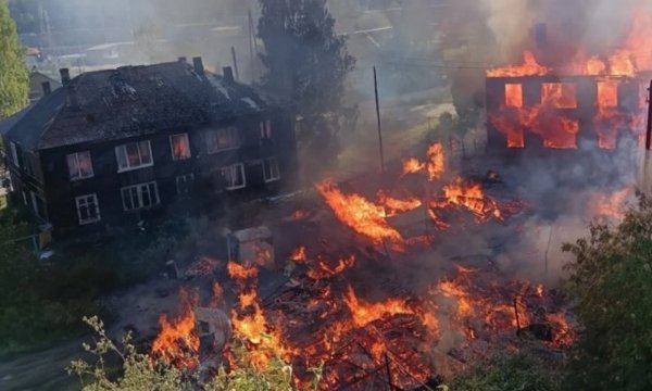 Возгорание сухой травы