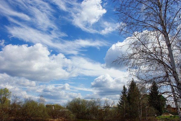 Красивое небо весной