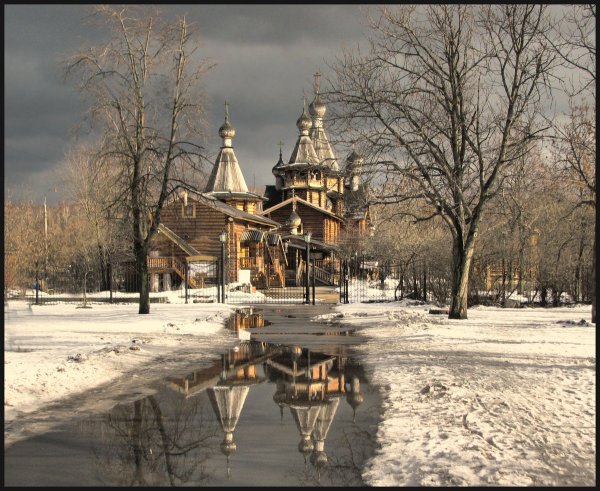 Ранняя Весна храм