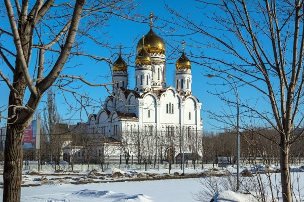 Абакан Преображенский собор зима