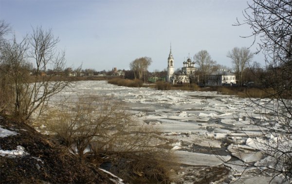 Река Вологда половодье