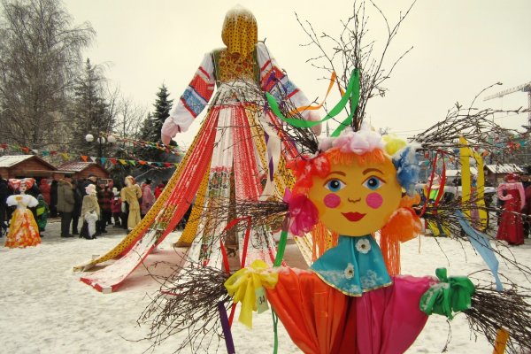 Комоедица медведь в Масленицу